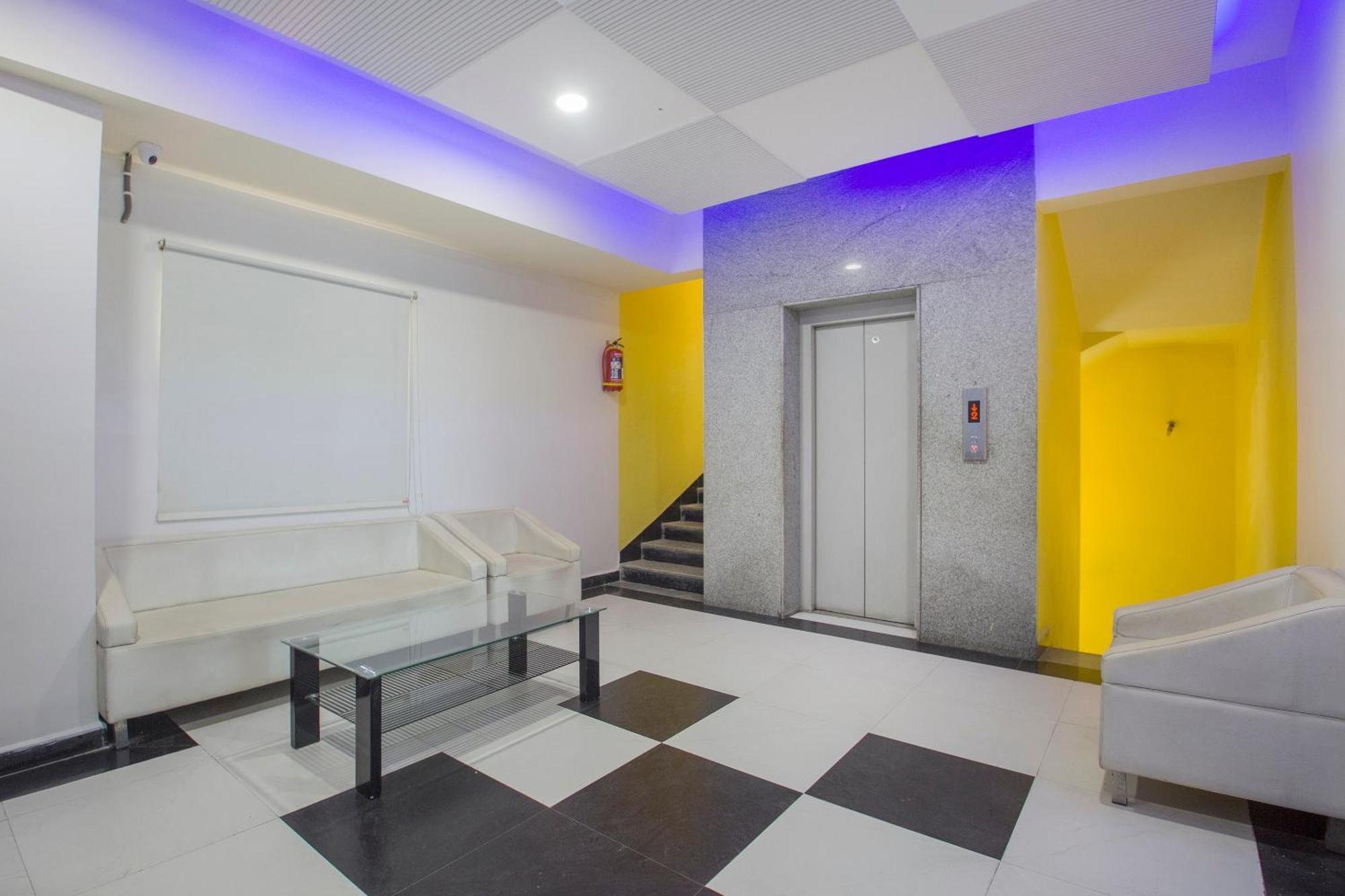 Hotel O Palak Residency Near Erragadda Metro Station Hyderabad Luaran gambar