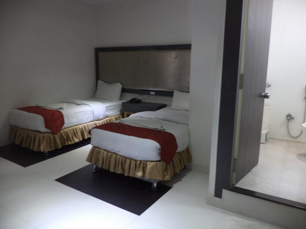Hotel O Palak Residency Near Erragadda Metro Station Hyderabad Luaran gambar
